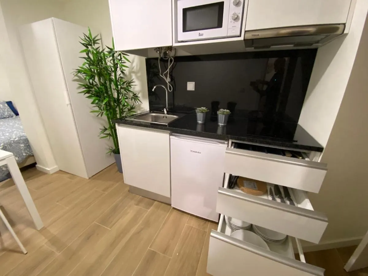 Se Velha Studios Coimbra Apartment